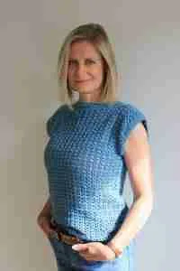 Crochet Tee on lady with jeans