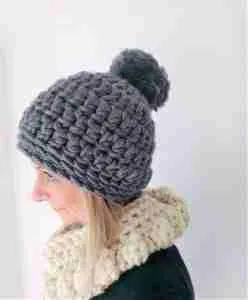 The Super Chunky Crochet hat is a really easy and quick pattern