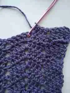 Peephole Chevron Crochet How To Start